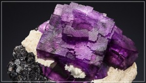 PurpleFluorite_keretes